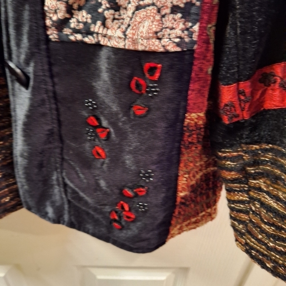 Timbuktu Station Black Red Patchwork Jacket Medium - Picture 6 of 7